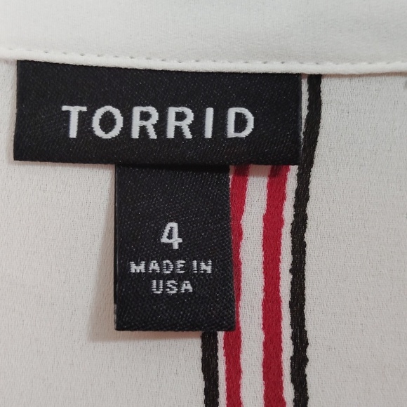 Torrid Black Red Stripe Georgette Trench Kimono Size 4 - Picture 6 of 6